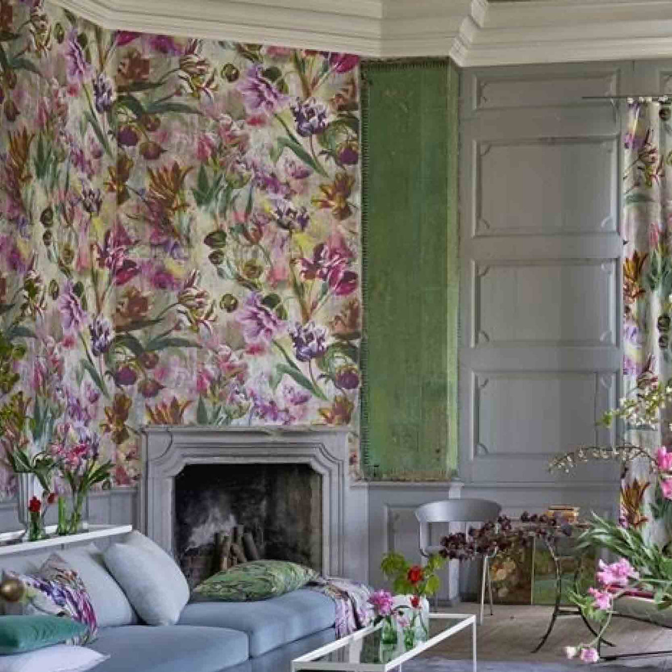 Designers Guild Tulipa Stellata Wallpaper