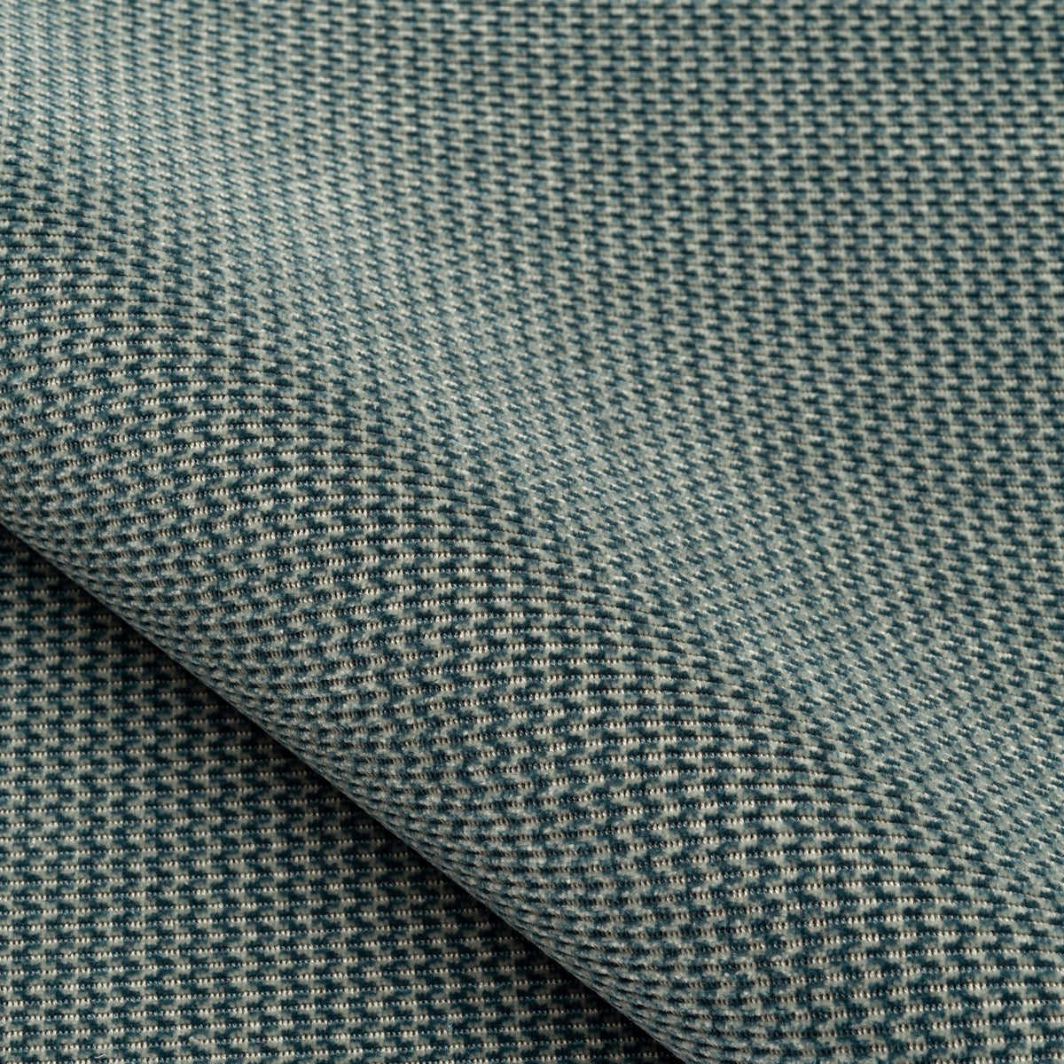 Nobilis Velours Titan 66 Fabric 10877.66