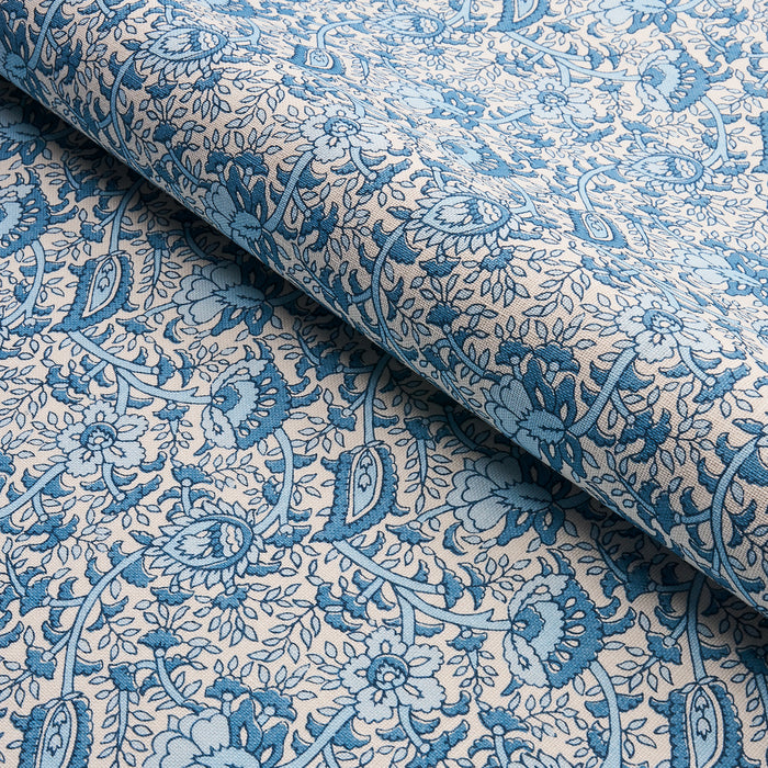 Schumacher Daisy Indoor/Outdoor Indigo Fabric 180710