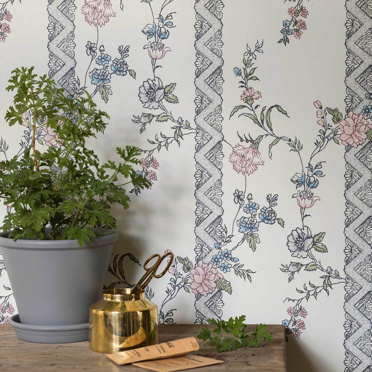 Schumacher Slottsteatern Multi Wallpaper 4507