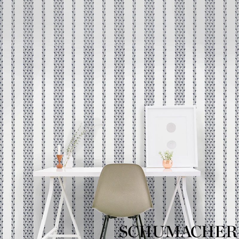 Schumacher Lillian Vine Grey Wallpaper 5009521