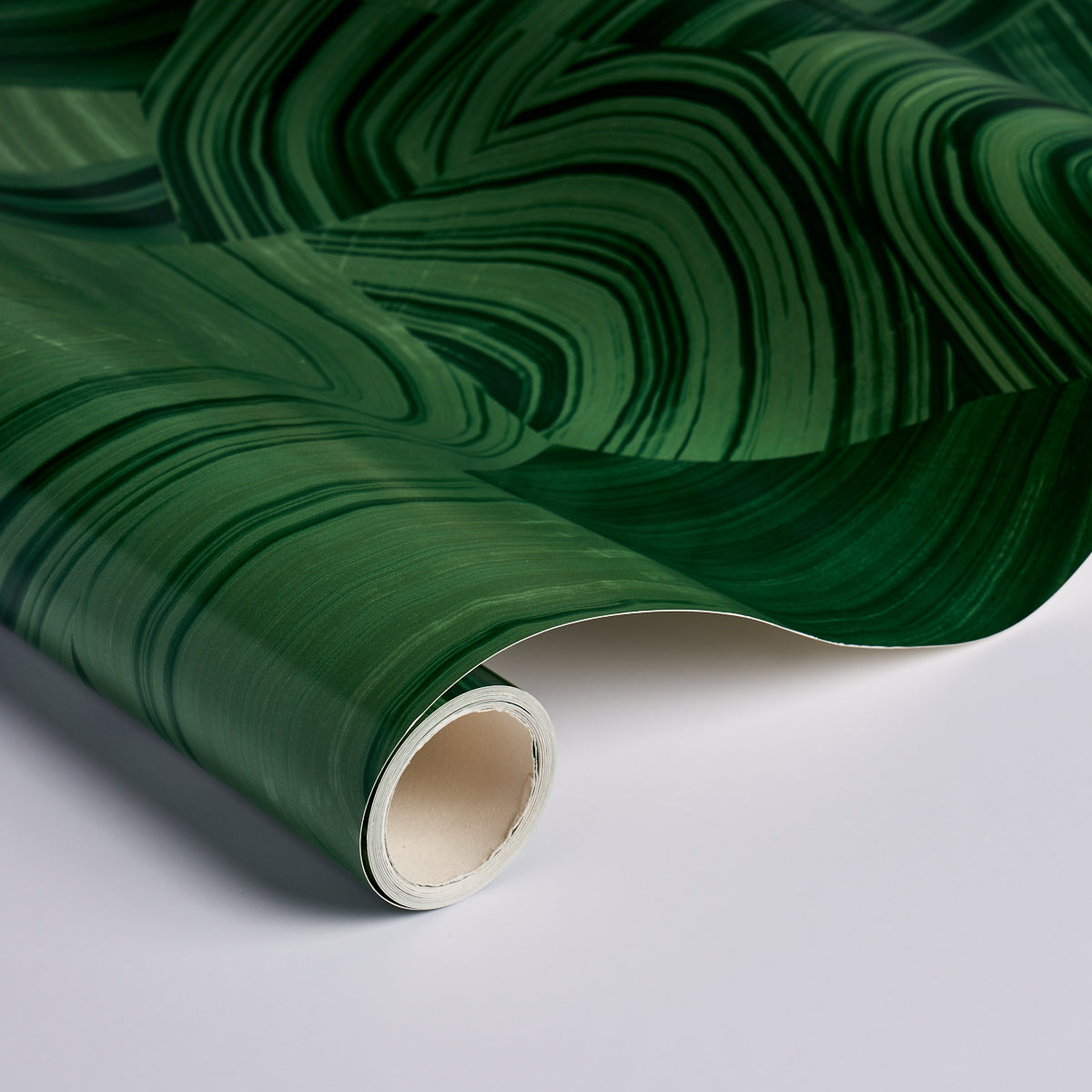 Schumacher Agate Slice Malachite Green Wallpaper 5013891