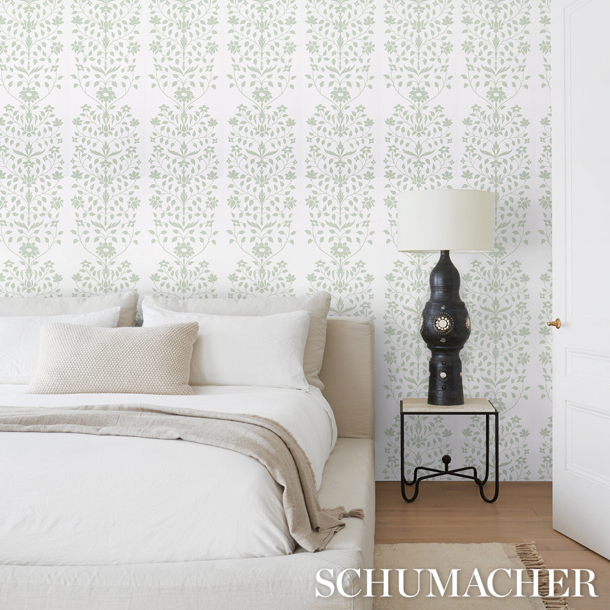 Schumacher Jaipur Mughal Flower Green Wallpaper 5014461