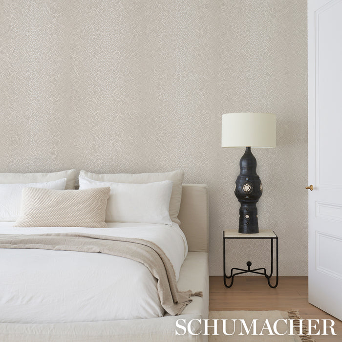 Schumacher Fickle Texture Ivory Wallpaper 5015311