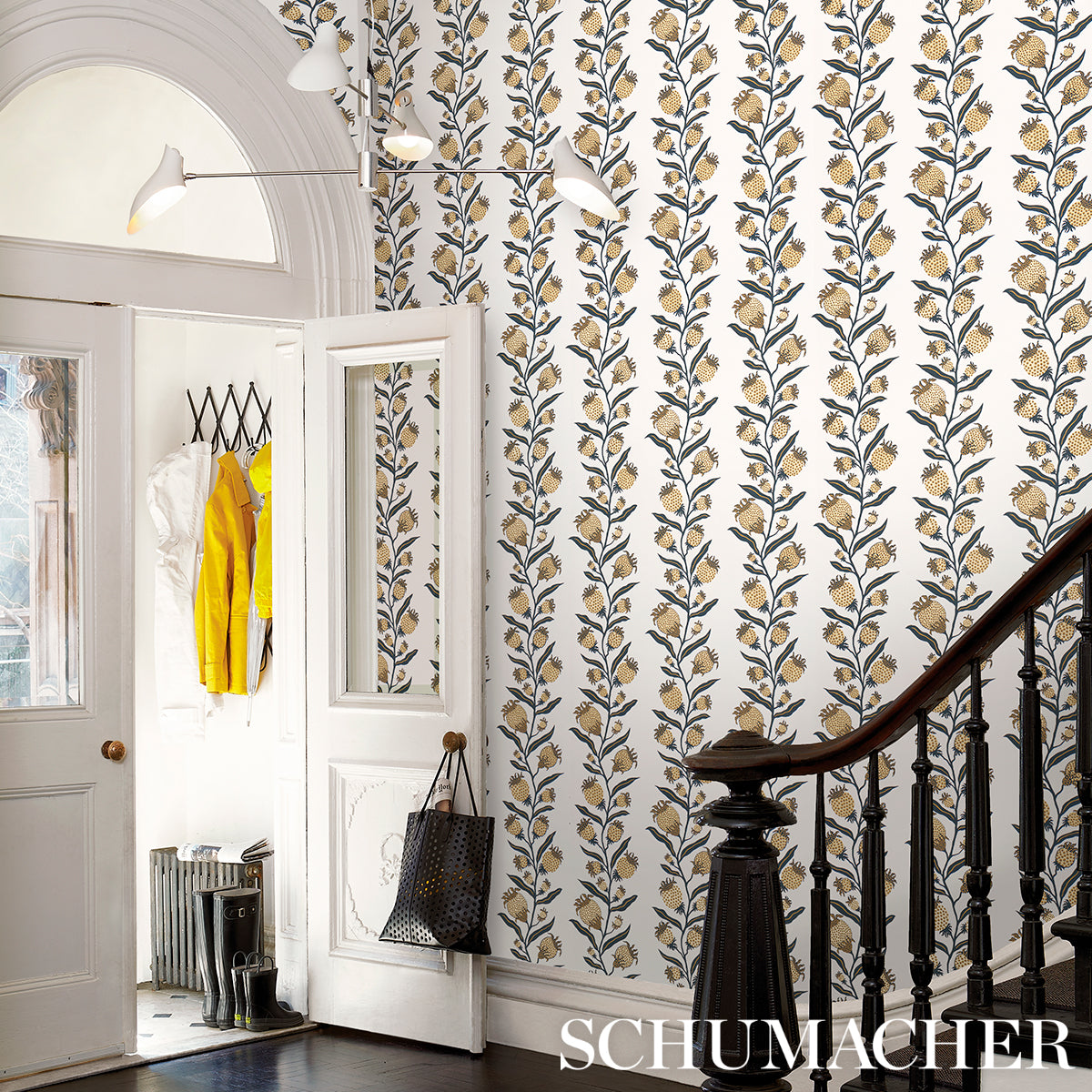 Schumacher Thistle Vine Black & Gold Wallpaper 5015481