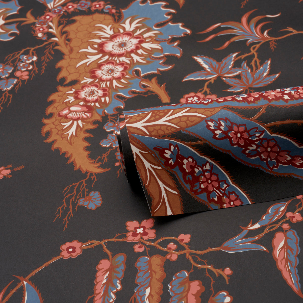 Schumacher Apolline Botanical Rouge & Noir Wallpaper 5015502