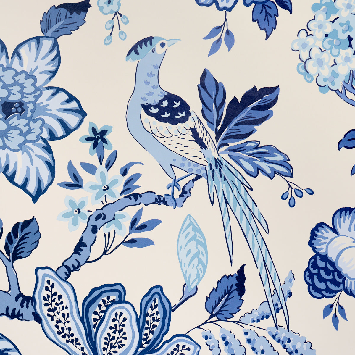 Schumacher Huntington Gardens Bleu Marine Wallpaper Sample 5016660