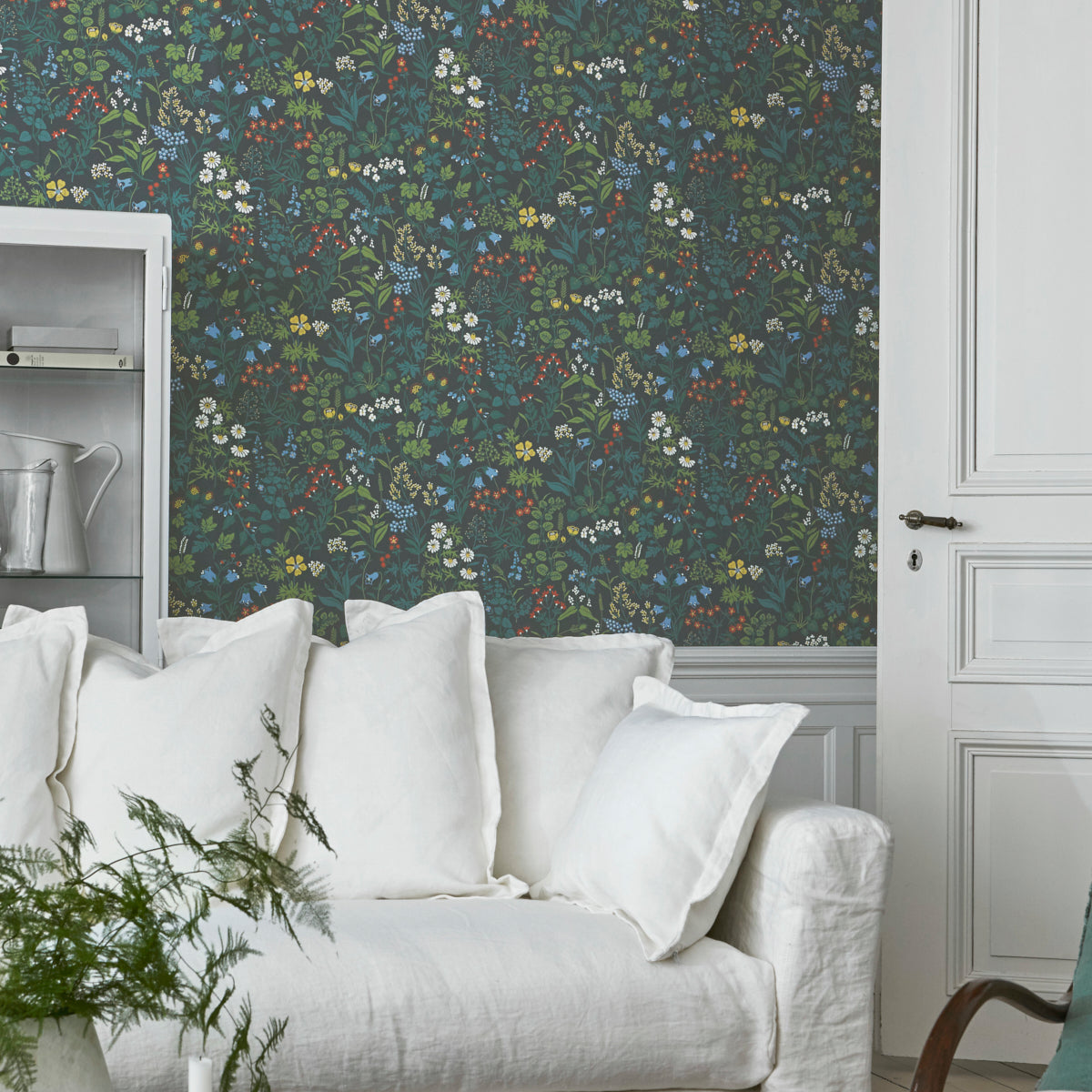 Schumacher Flora Spruce Wallpaper 5474