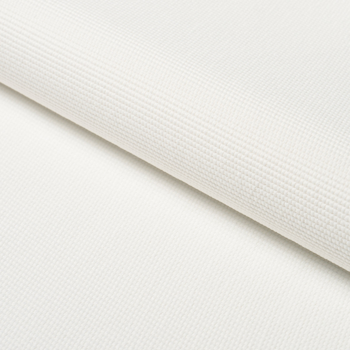 Schumacher Cooper Indoor/Outdoor White Fabric 84149