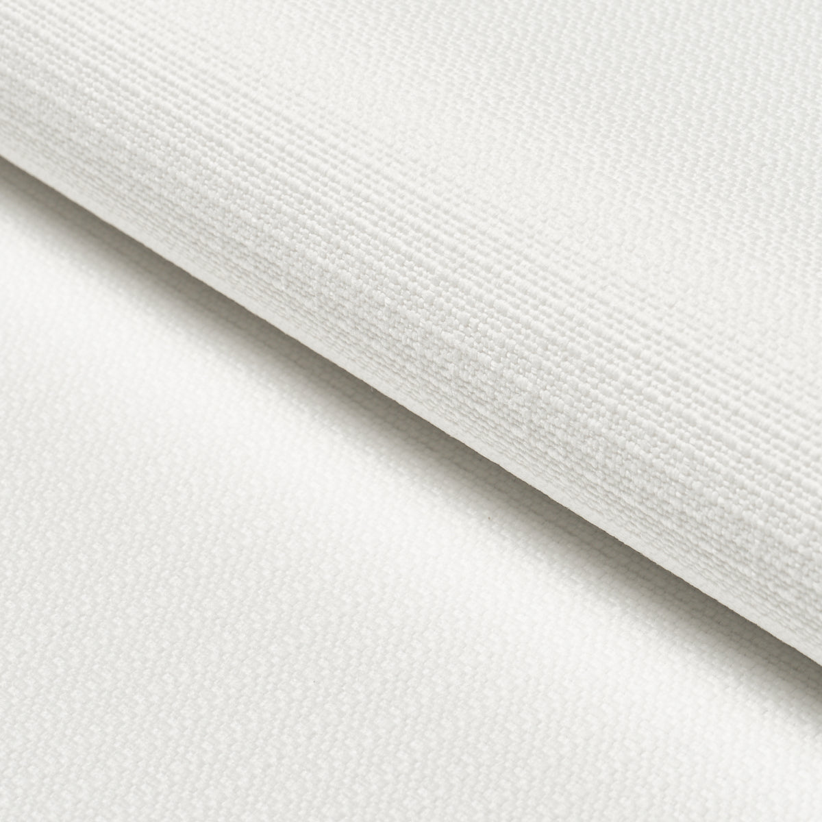 Schumacher Archie Indoor/Outdoor White Fabric 84198