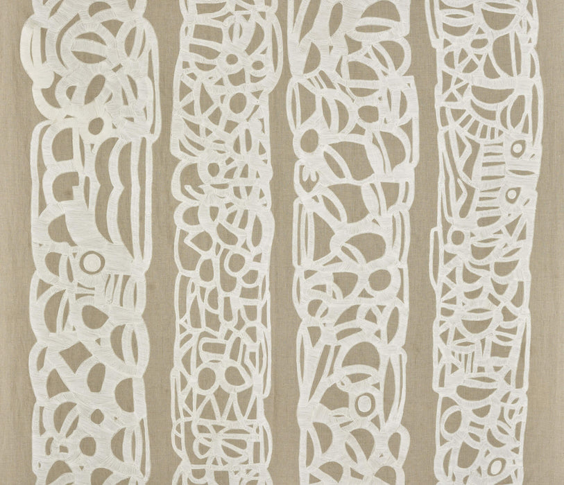 Pierre Frey Totem Blanc Fabric F3374002