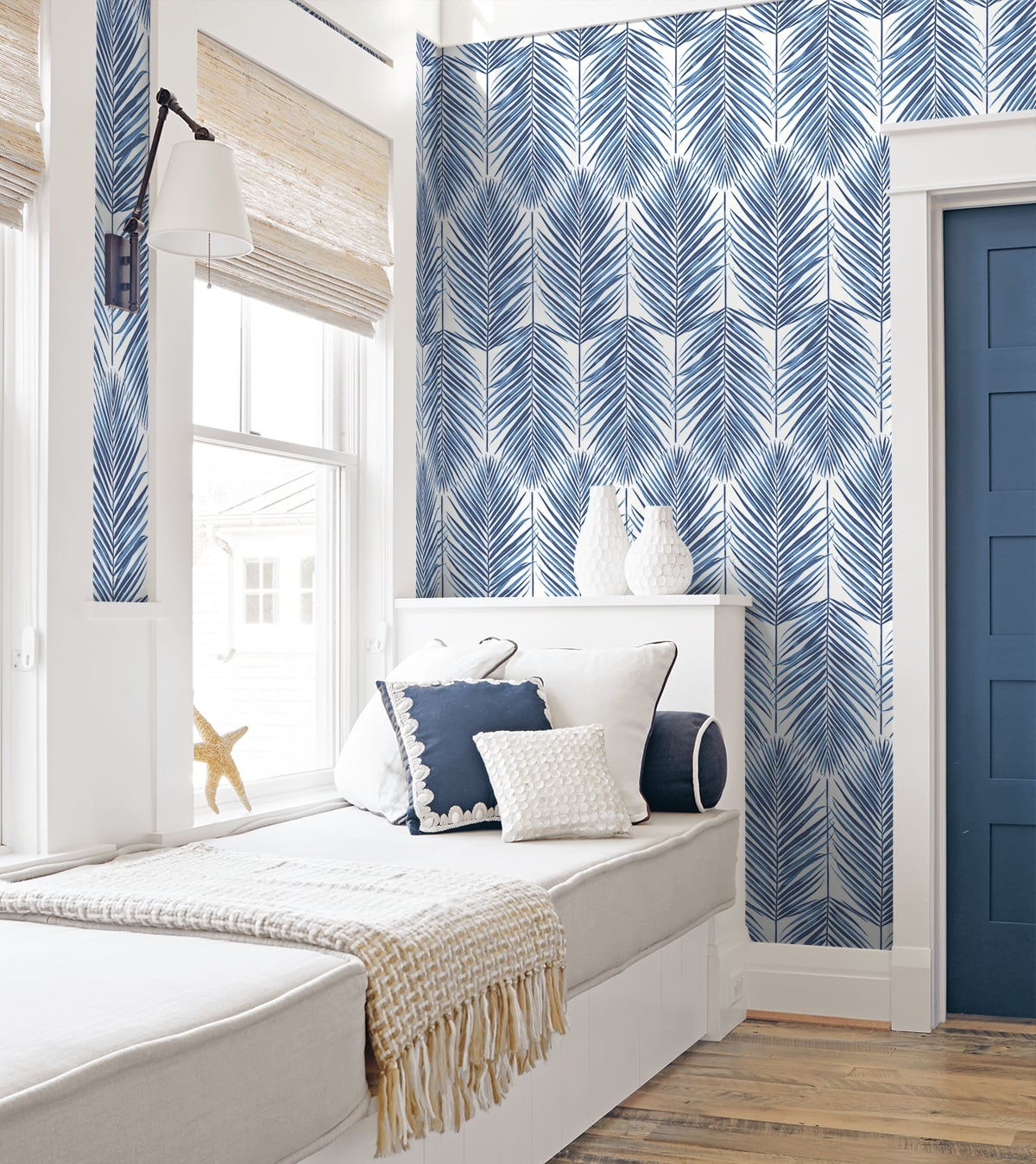 Seabrook Designs Marina Palm Coastal Blue Wallpaper ET10722