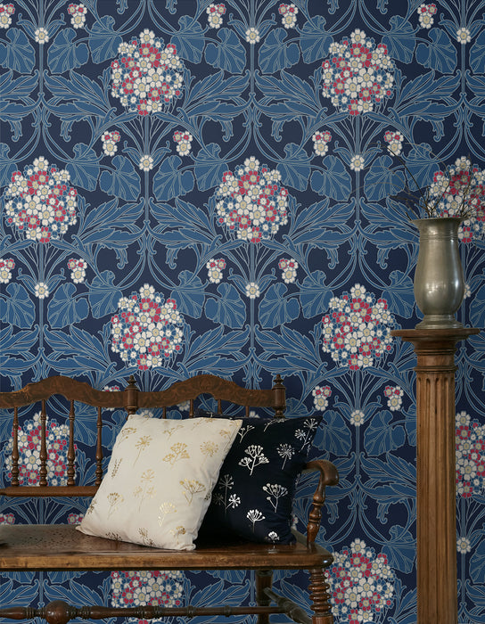 Seabrook Designs Floral Hydrangea Naval Blue & Raspberry Wallpaper Sample ET12112