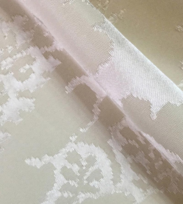 Lelievre Recta Cream Fabric H0 00114021