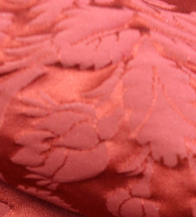 Tassinari & Chatel Couronne De Roses Rouge Fabric Sample H0 00211532