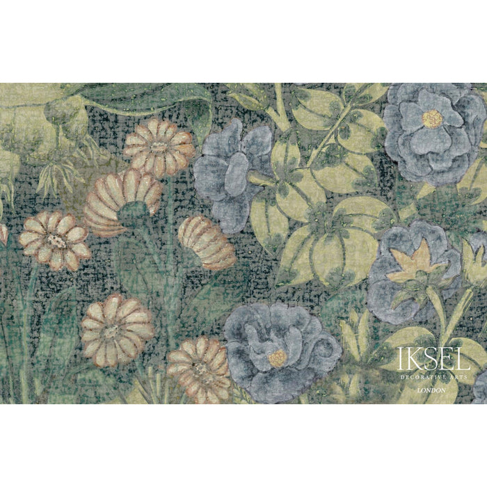 Schumacher Floral Tapestry Allover Original Wallpaper IK8600