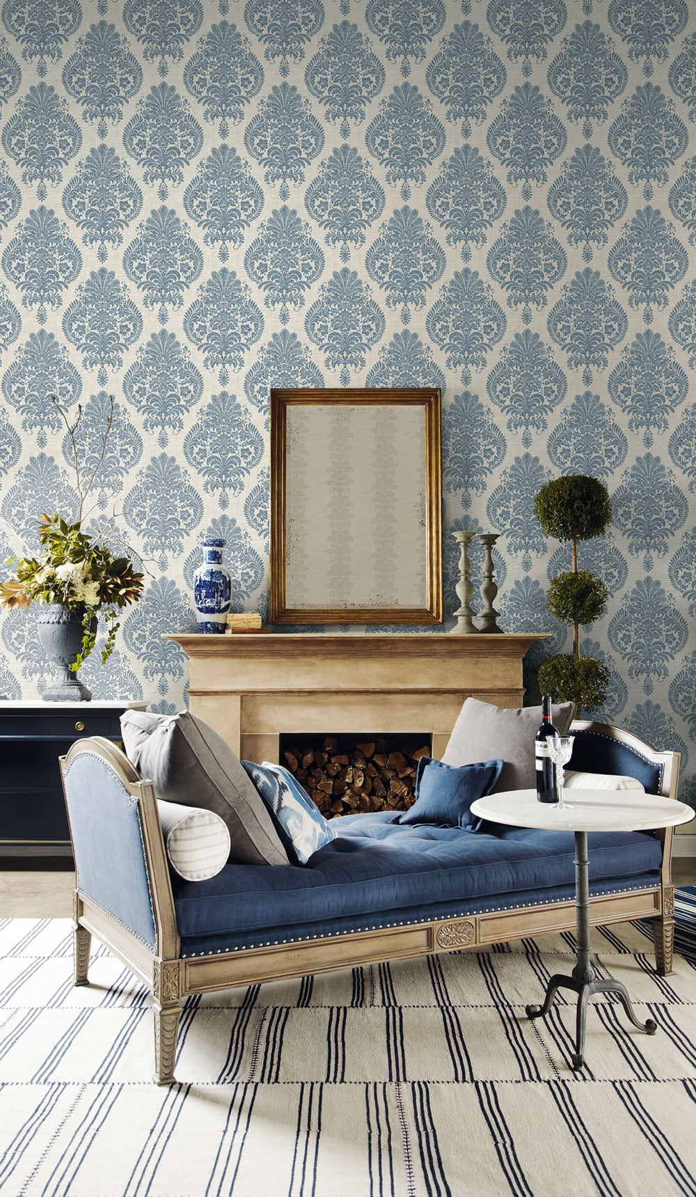 Seabrook Designs Antigua Damask Air Force Blue And Alabaster Wallpaper LN10402