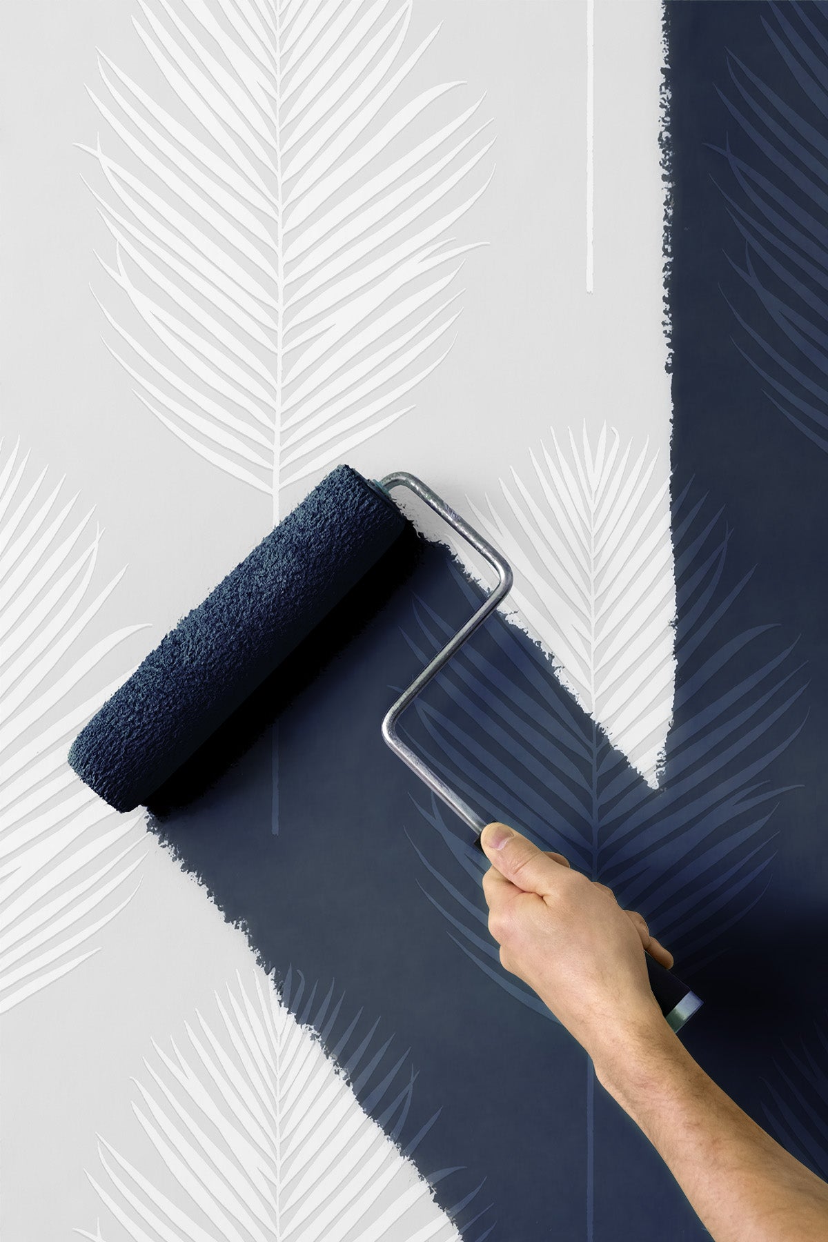 NextWall Palm Leaf Off-white Wallpaper PP10600