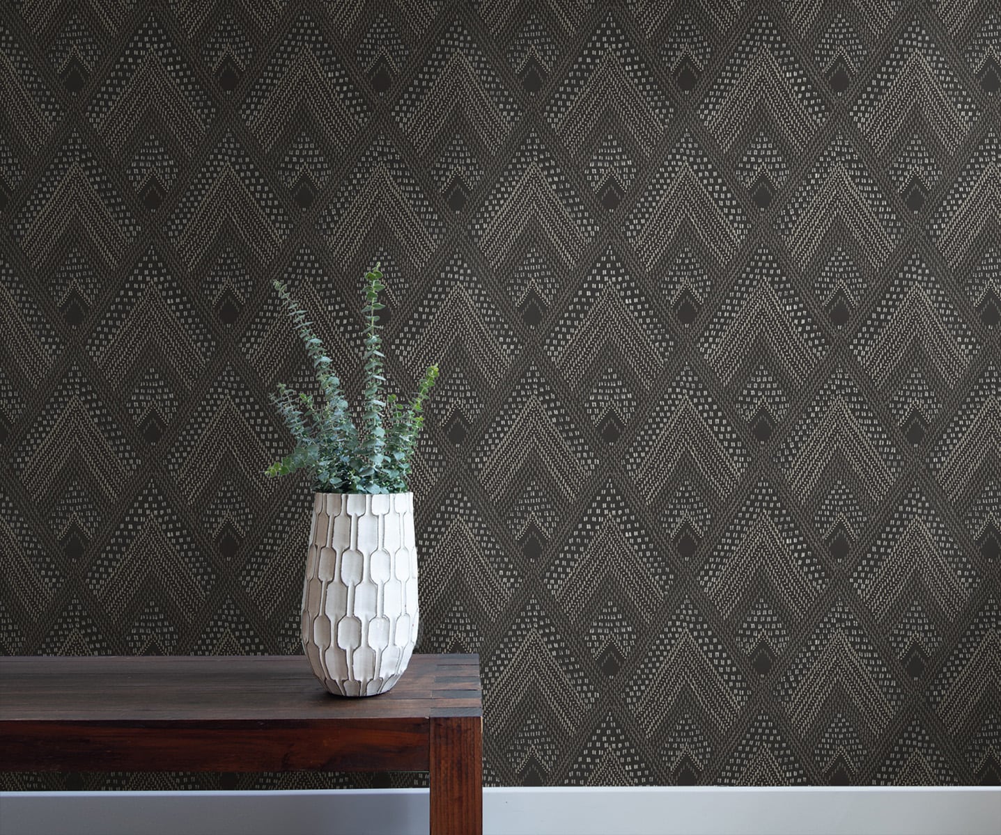 Seabrook Designs Panama Boho Diamonds Black Sands And Charcoal Wallpaper Sample RY30500