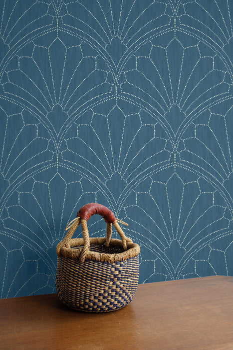 Seabrook Designs Scallop Medallion Steel Blue And Ivory Wallpaper Sample RY31502