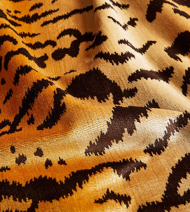 Scalamandre Tigre - Silk Ivory, Gold & Black Fabric SC 000126167MM