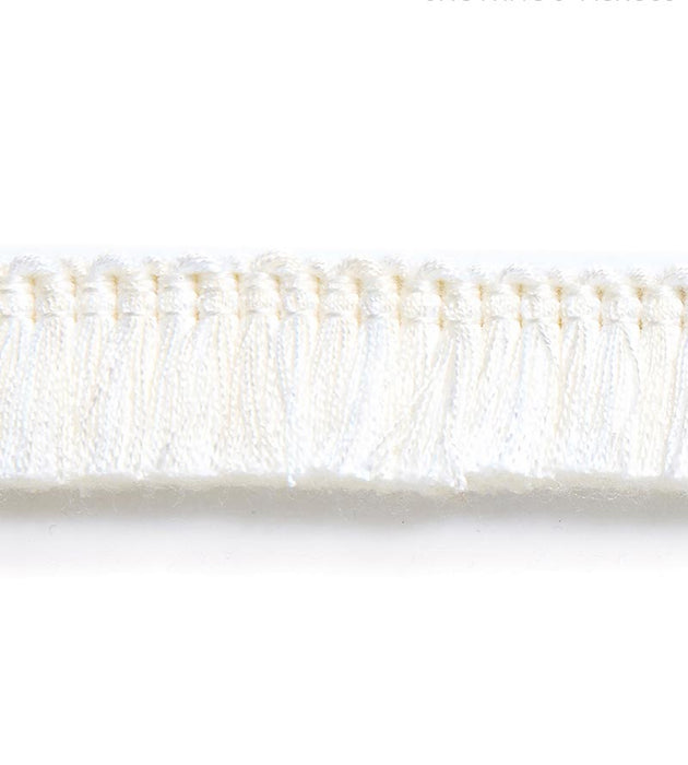 Scalamandre Gardiner Brush Fringe Snow Trim Sample SC 0001FC1494