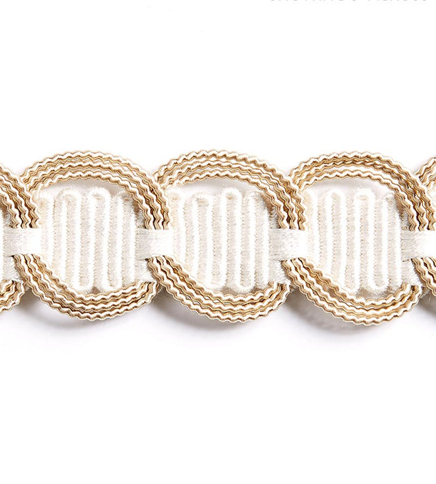 Scalamandre Crescent Braid Latte Trim Sample SC 0002V1248