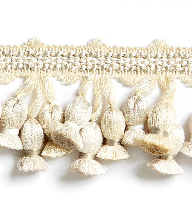 Scalamandre Newport Tassel Fringe Ivory Trim Sample SC 0013FT1103M