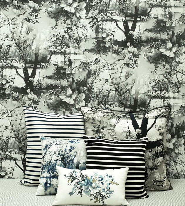 Jean Paul Gaultier Brume Ecru/Noir Wallpaper Sample WH000013307