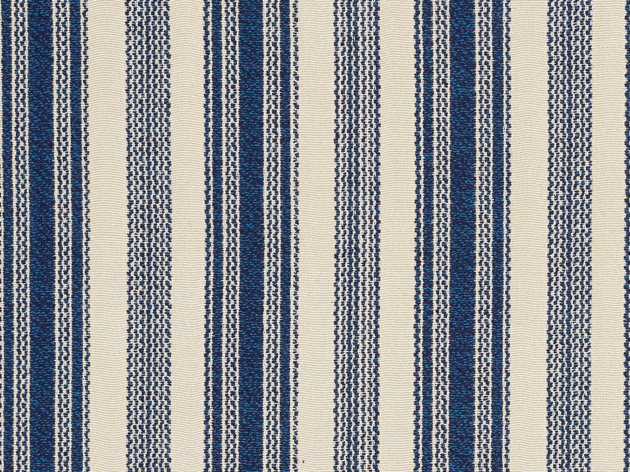 Le Manach Malmaison - Rayure Fabric Sample L4020_MALMAISON_RAYURE_B38_B21_FE