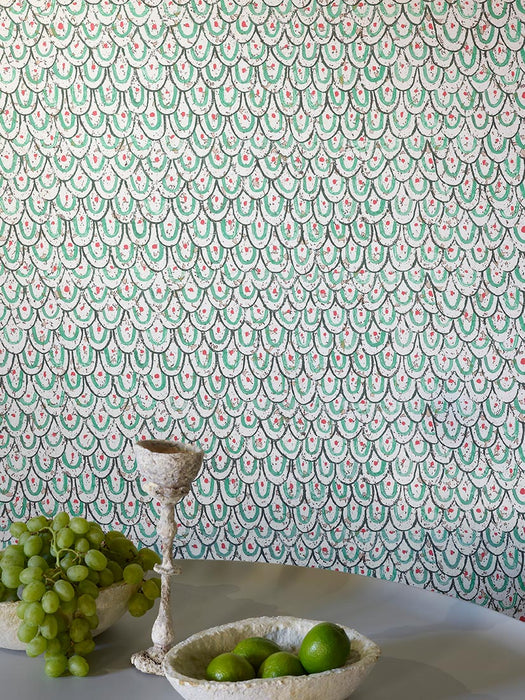 Pierre Frey Shout Greige Wallpaper FP883001