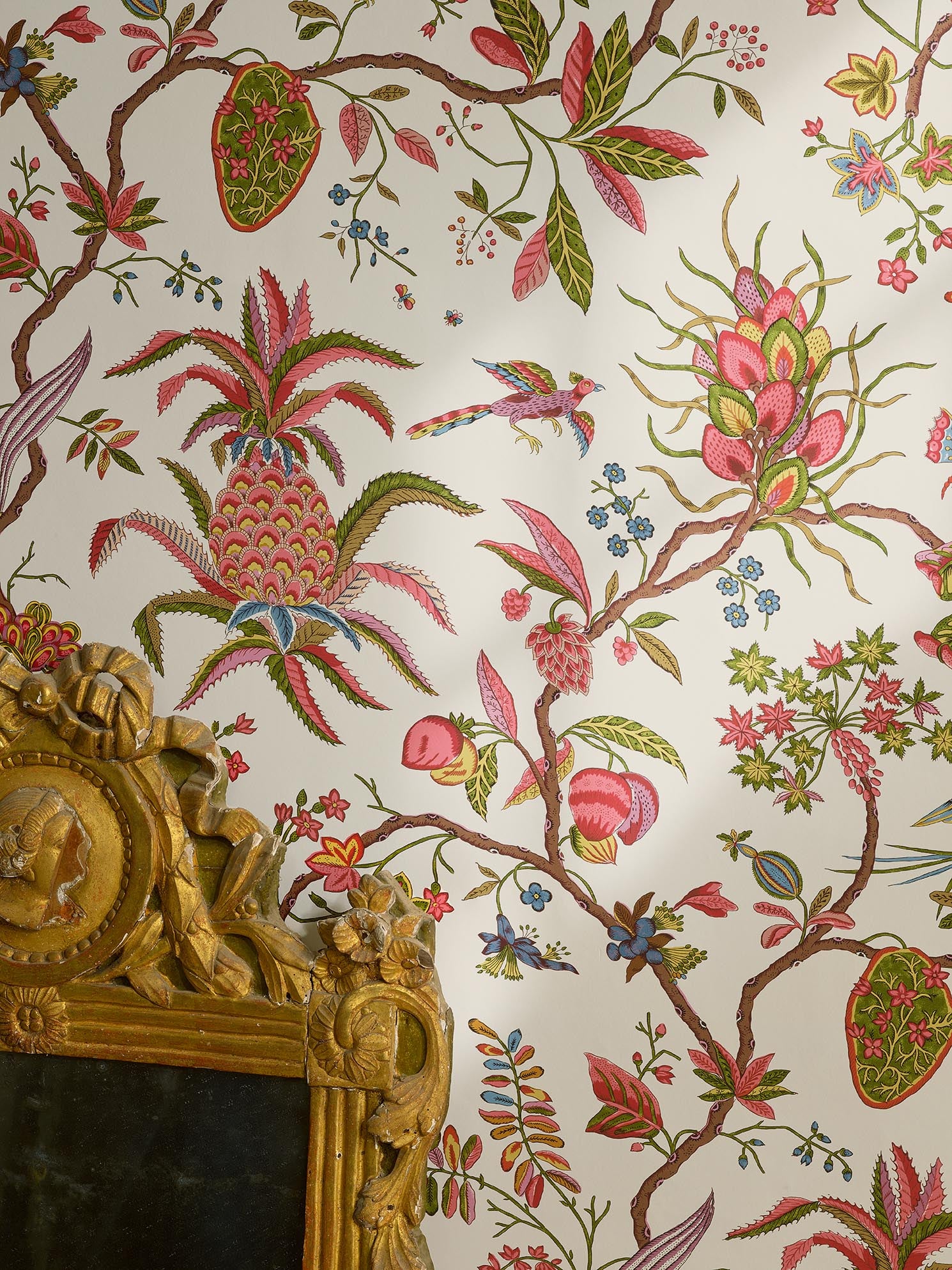 Braquenie Petits Appartements De La Reine Jouy Wallpaper BP372001