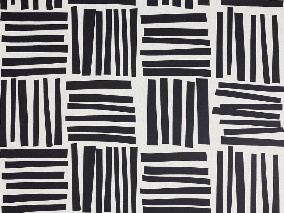 Pierre Frey Liz Noir & Blanc Fabric F3484002