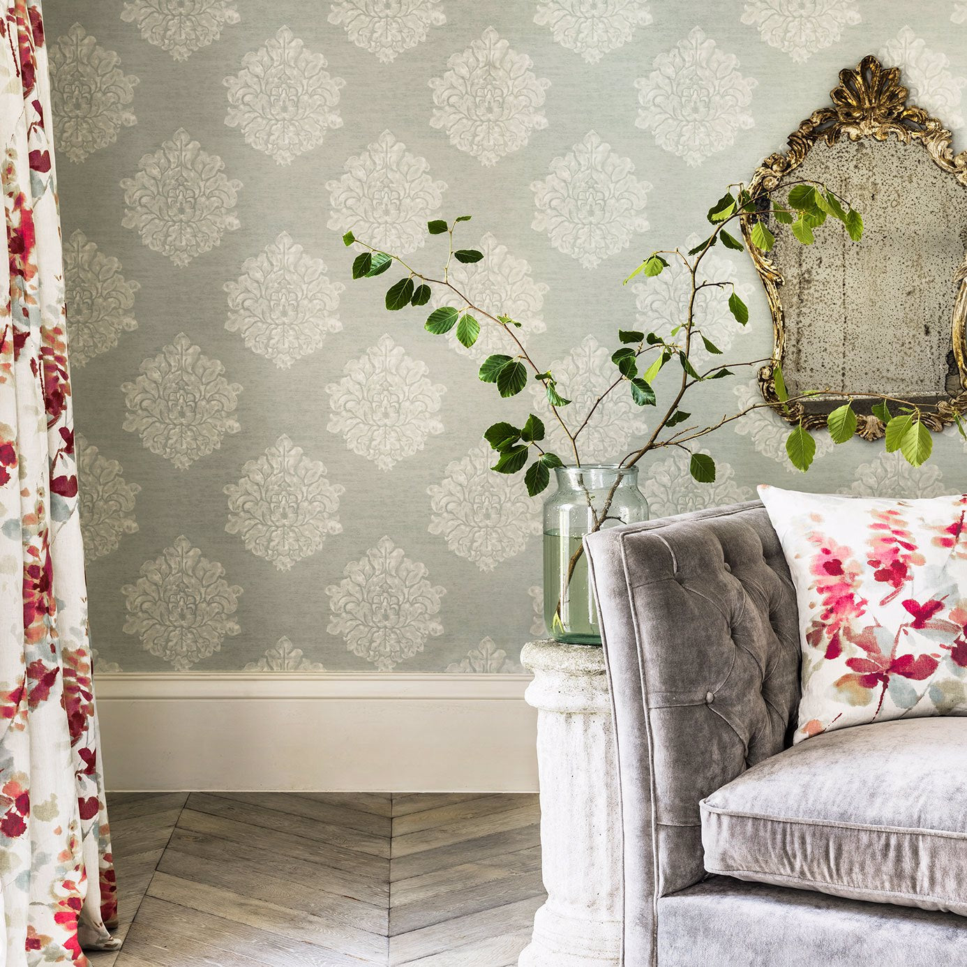 Sanderson Laurie Ivory 216268 Wallpaper DWAP216268