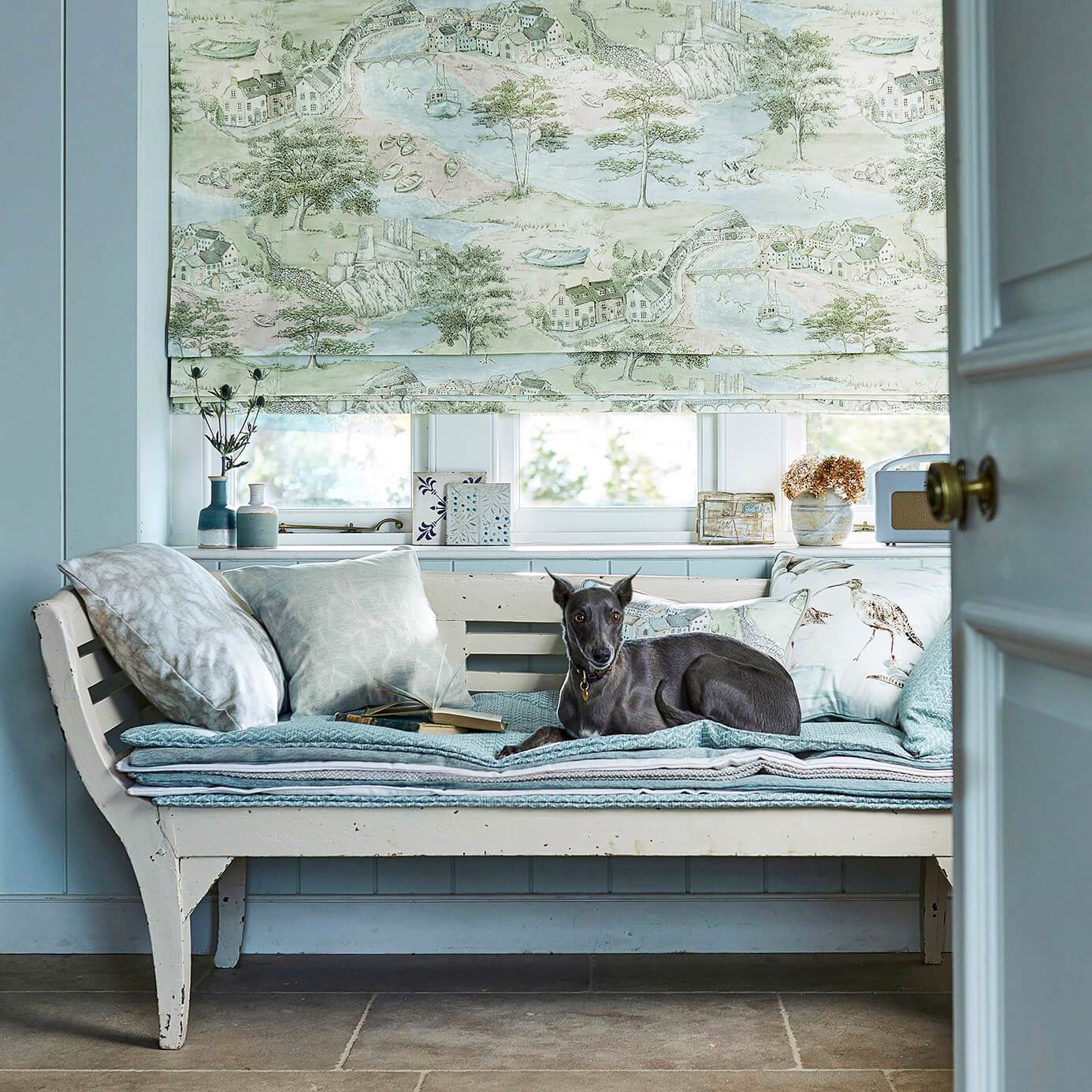 Sanderson Sea Houses Charcoal/Linen 216489 Wallpaper DEBB216489