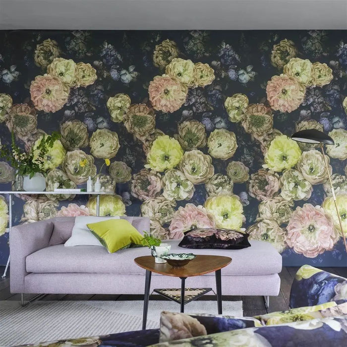 Designers Guild Le Poeme De Fleurs Midnight Wallpaper PDG1107/02