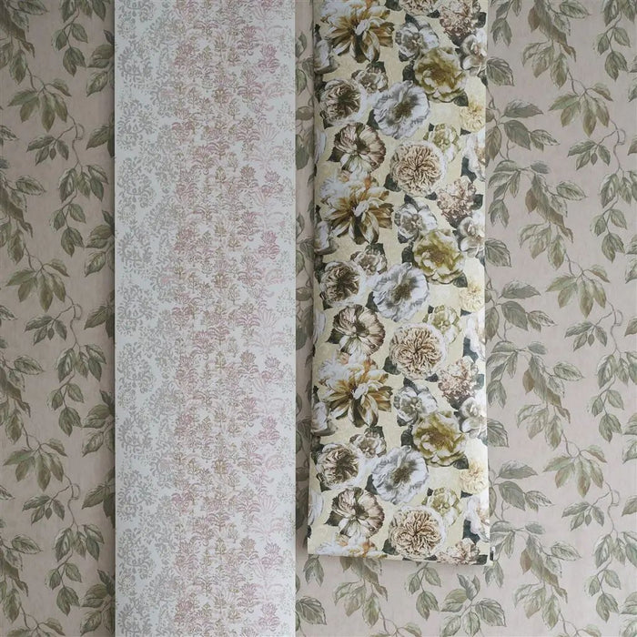 Designers Guild Jangal Shell Wallpaper PDG1127/02