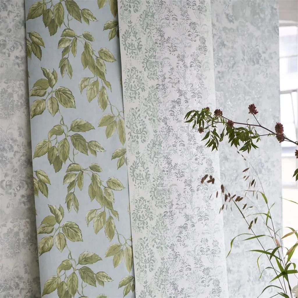 Designers Guild Jangal Celadon Wallpaper PDG1127/03