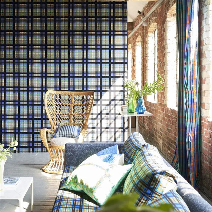 Designers Guild Chennai Cobalt Wallpaper PDG1143/03