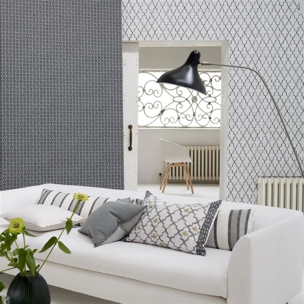 Designers Guild Pergola Trellis Graphite Wallpaper PDG1151/01