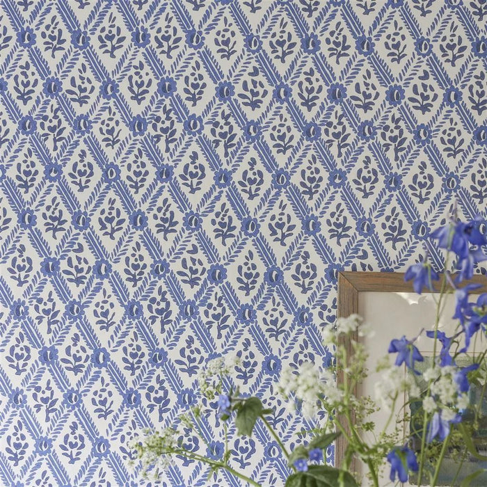 English Heritage St John Street Trellis Woad Wallpaper PEH0003/06