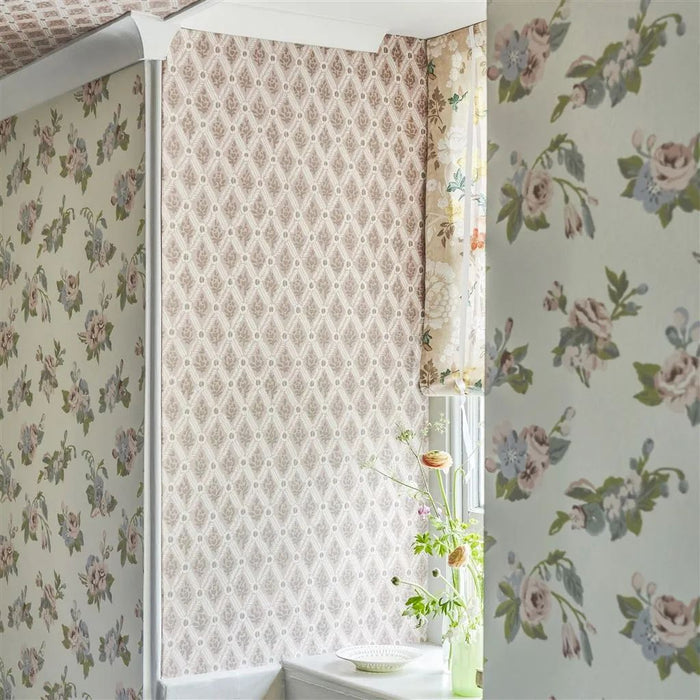 English Heritage St John Street Trellis Vintage Rose Wallpaper PEH0003/02