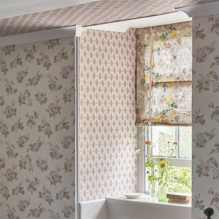 English Heritage St John Street Trellis Vintage Rose Wallpaper PEH0003/02