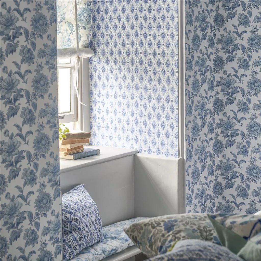 English Heritage St John Street Trellis Delft Wallpaper PEH0003/05