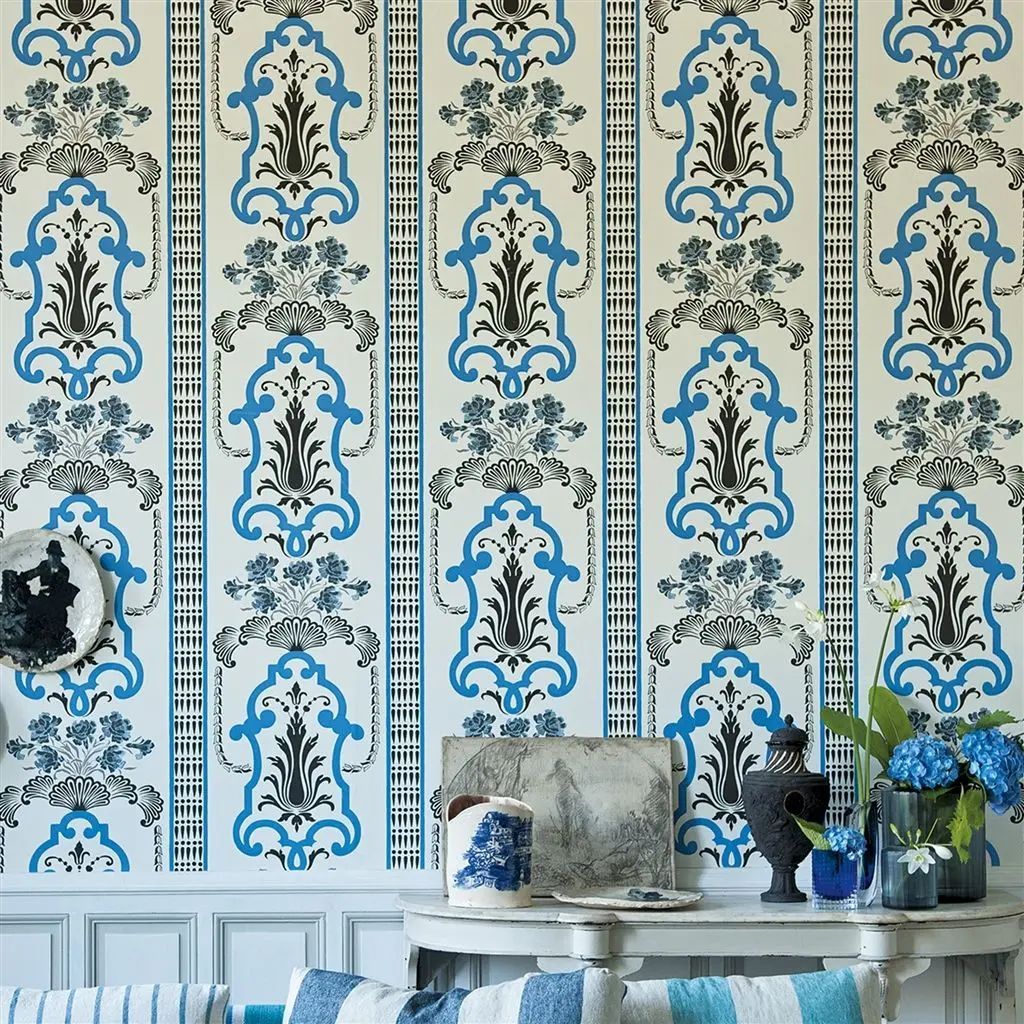 Designers Guild Bergius Graphite Wallpaper P554/04