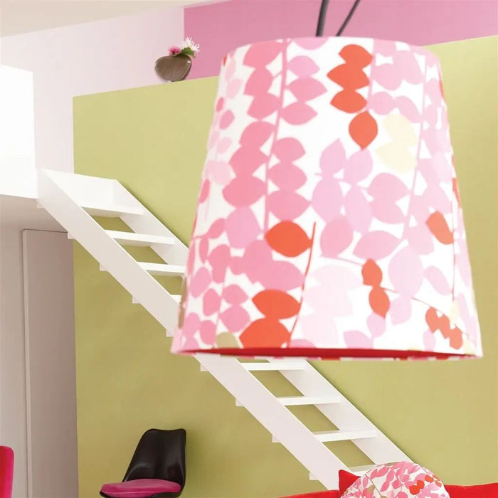 Designers Guild Tsuga Rouge Wallpaper P515/21