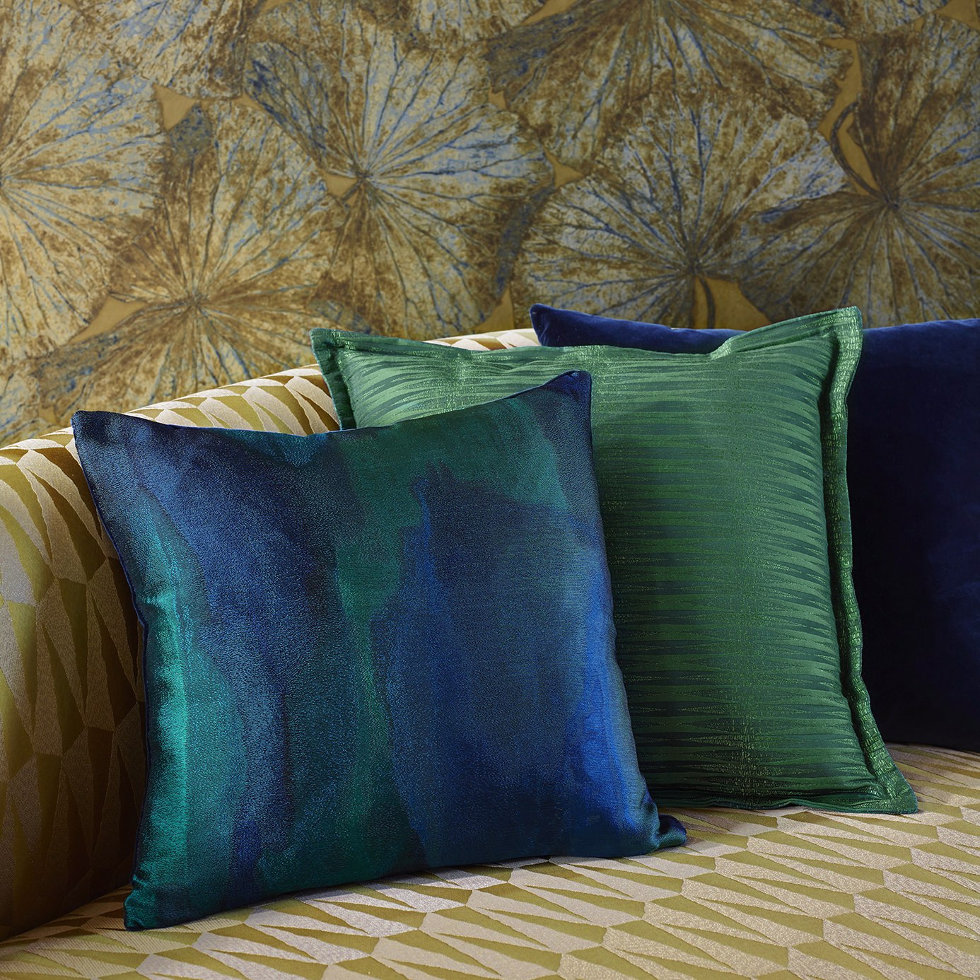 Zoffany Hepworth Blue Malachite 332899 Fabric ZTOT332899