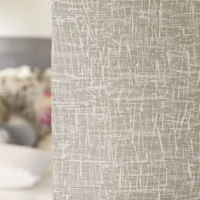 Designers Guild Kuta Gold Wallpaper P630/05