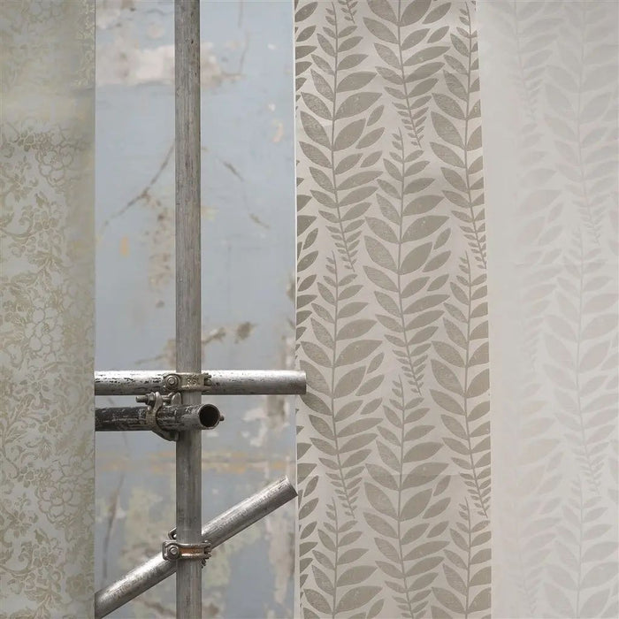 Designers Guild Odhni Pearl Wallpaper P627/12