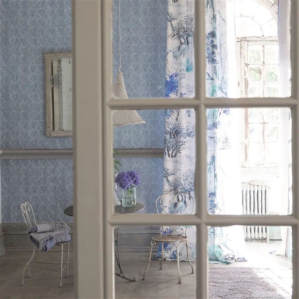 Designers Guild Chinese Trellis Cloud Wallpaper PDG650/01